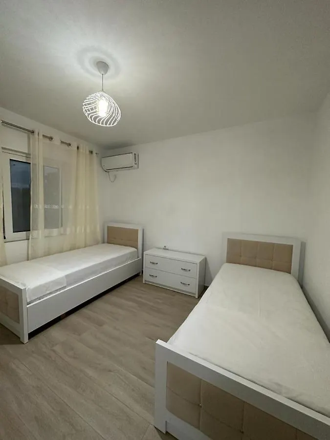 Real Luxury Apartments Sarandë